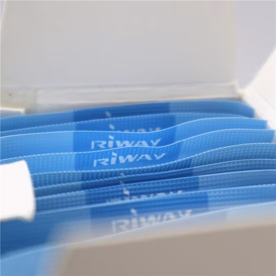 Индивидуально увлажняющие очищающие салфетки с возможностью смывания